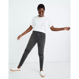 Madewell Curvy High-Rise Skinny Jeans in Black Sea